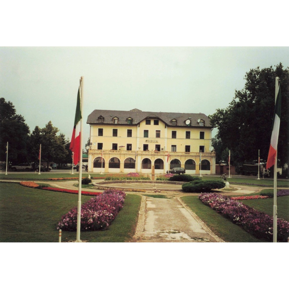 Vintage 1999 Bosnia SFOR NATO Headquarters Ilidža Photo Lot of 6 6x4 - Picture 1 of 6